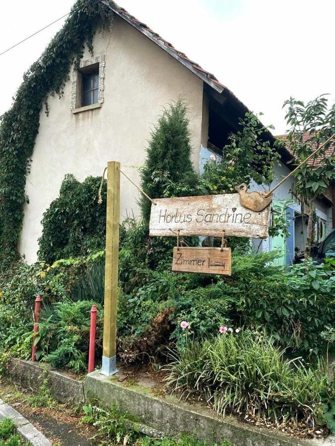 Heuhotel Farm Own Sleeping Bag Free Wifi Hausbreitenbach 外观 照片