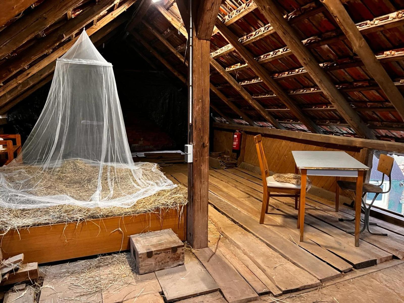 Heuhotel Farm Own Sleeping Bag Free Wifi Hausbreitenbach 外观 照片